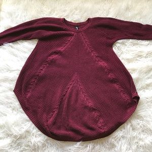 AGNES & DORA BURGUNDY OVERSIZED TUNIC‎ SWEATER